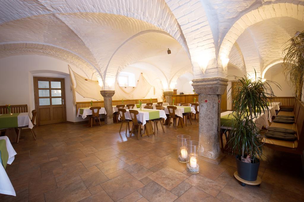 Hotel Fischhof Beer à Mitterteich Extérieur photo